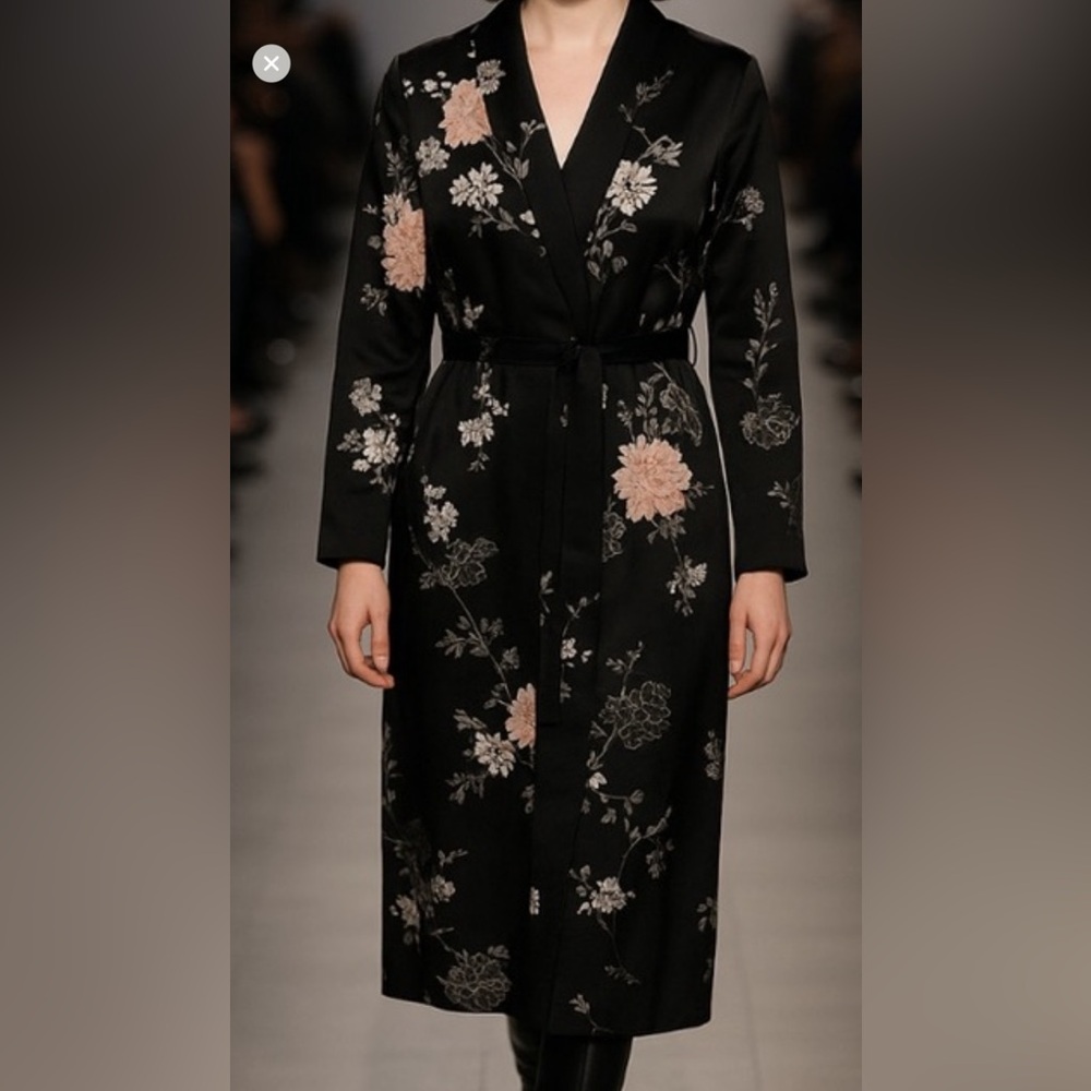 Dynamite - Long Floral Jacket Belt Can Be Worn In Back Or Front